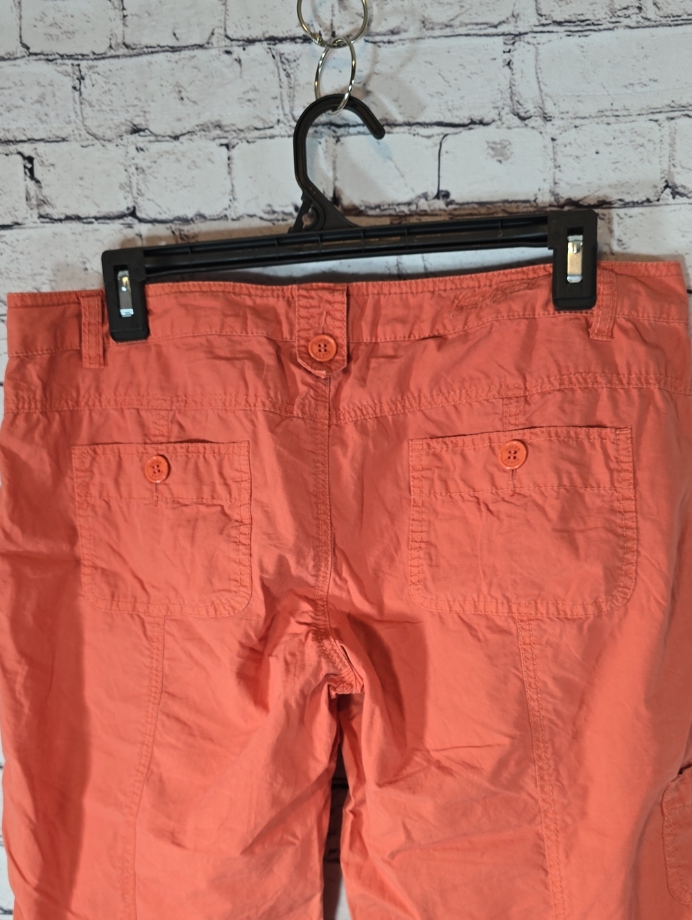 Guess Jeans Coral Button-Front Capri Pants Size 29 - Picture 8 of 10